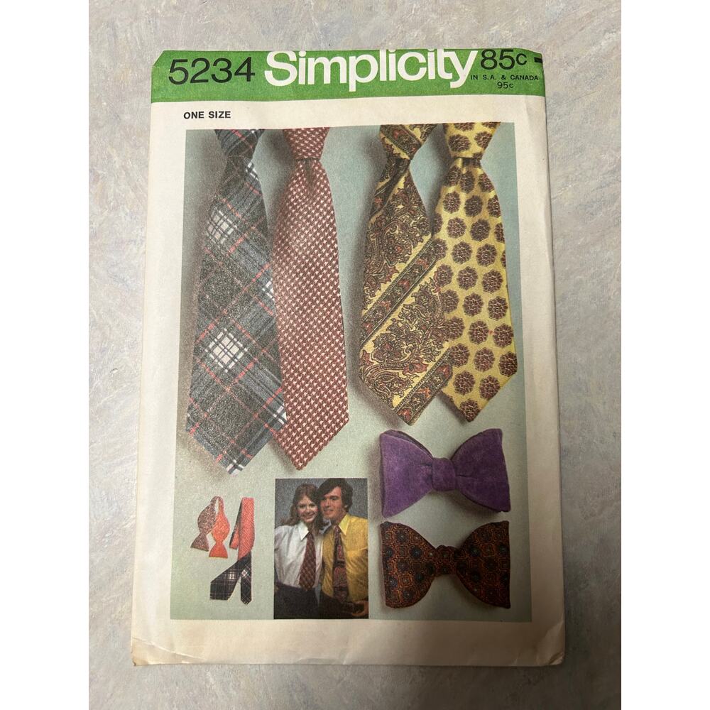 Vintage 1972 Simplicity Pattern #5234 Misses/Men's Jiffy Reversible Tie/Bow Tie